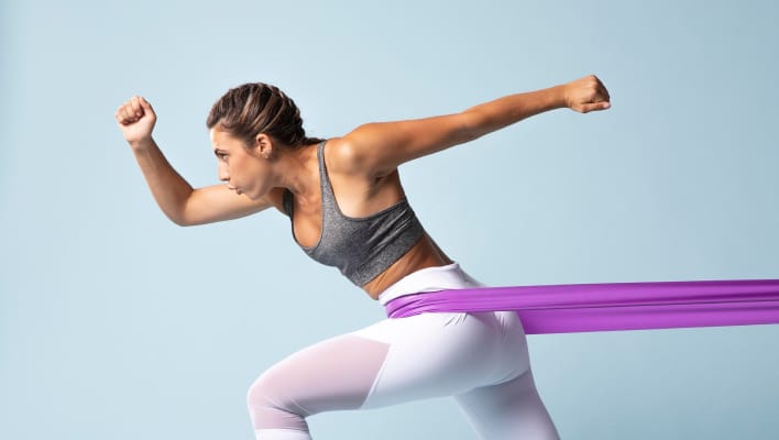 Huấn luyện viên thể hình từ cơ bản đến nâng cao